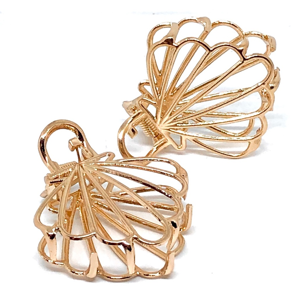 Seashell Scallop Shell Hollow Out Gold Tone Hair Clip Claw Pair Bundle of 2 NWT